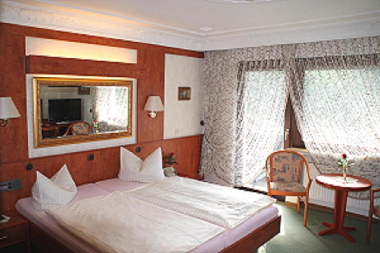 Hotel Kempenhof Lügde Eksteriør billede