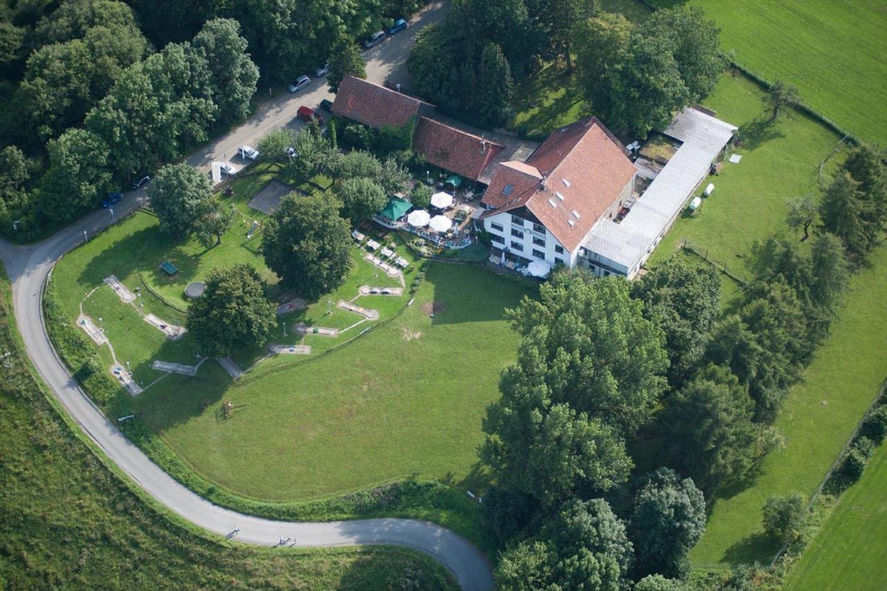 Hotel Kempenhof Lügde Eksteriør billede